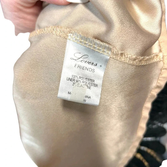 Lovers & Friends Black Lace Crop‎ Top Nude Short Sleeve Size Small - Picture 6 of 7